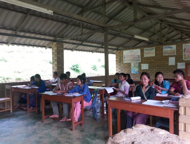 Loopkoets steunt scholingsprojecten Thailand